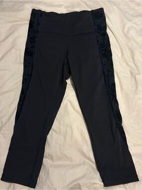 lululemon athletica Black Cropped Leggings with mesh velvet floral Side Panels